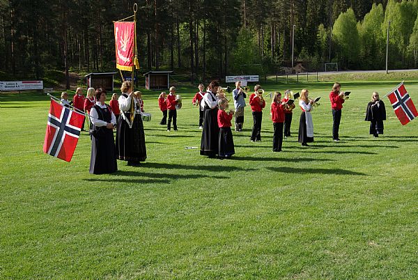 Oppstilt p fotballbanen